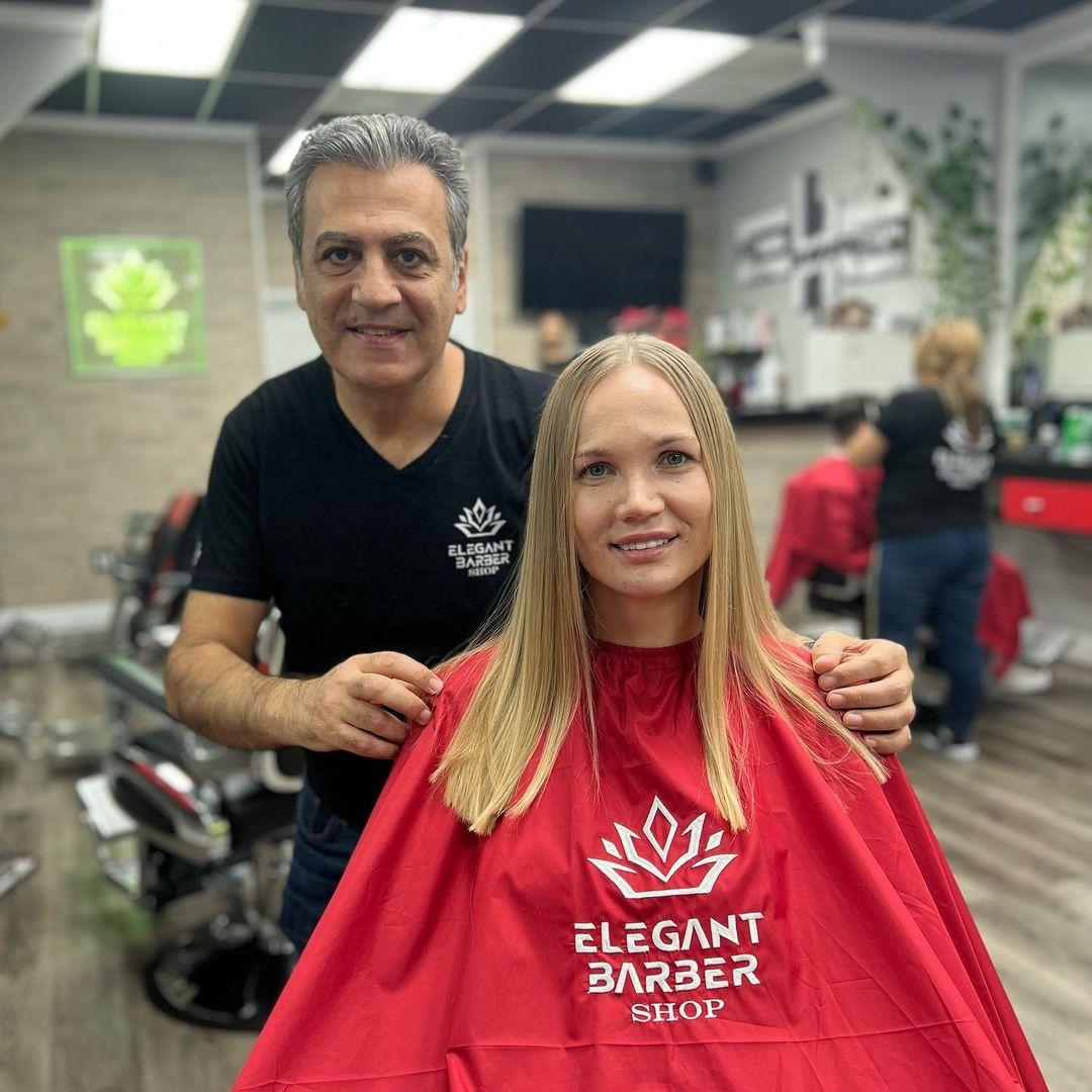Hairdressing gown with hand holes White