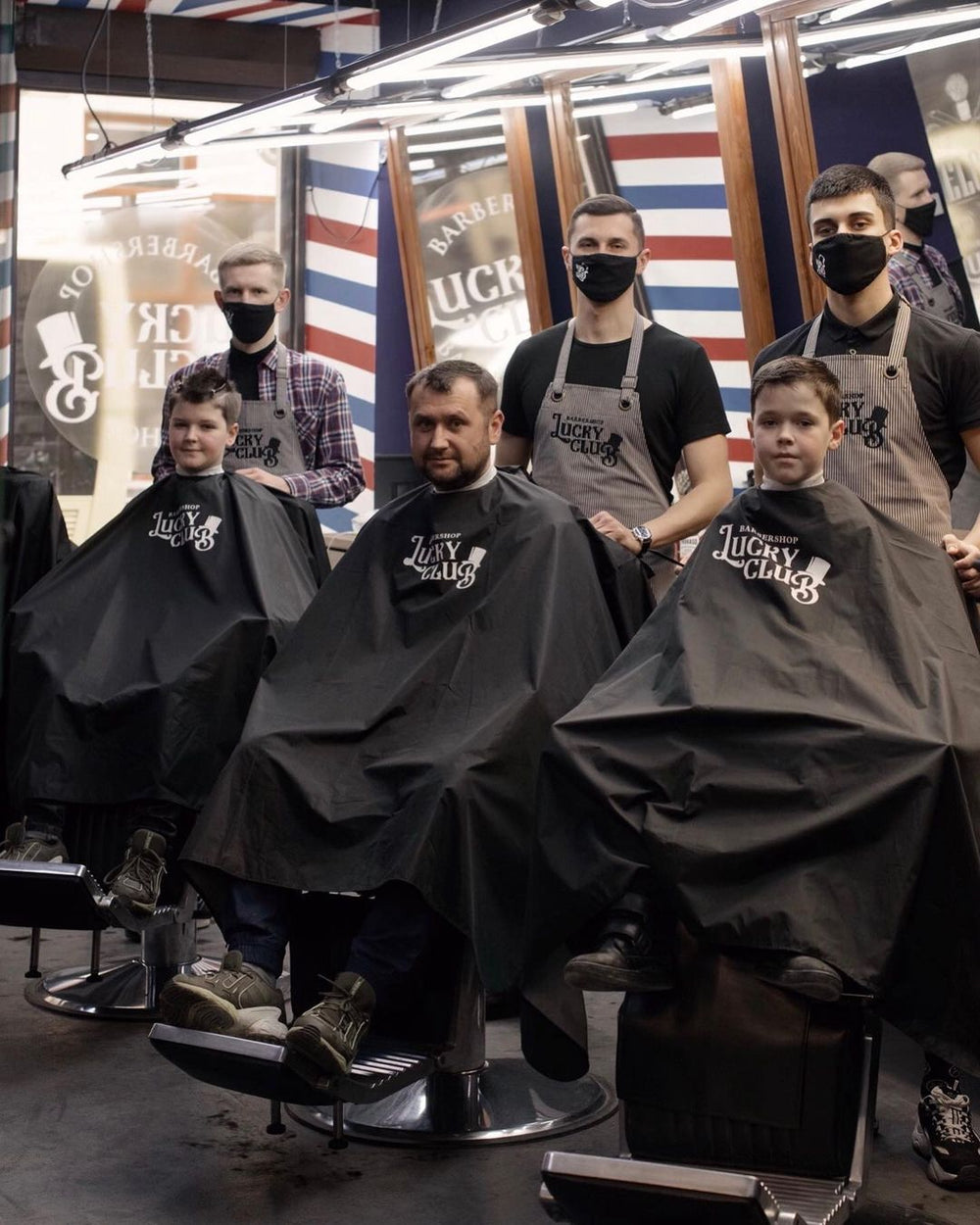 Hairdresser’s Cape with Your Logo 10" – Black