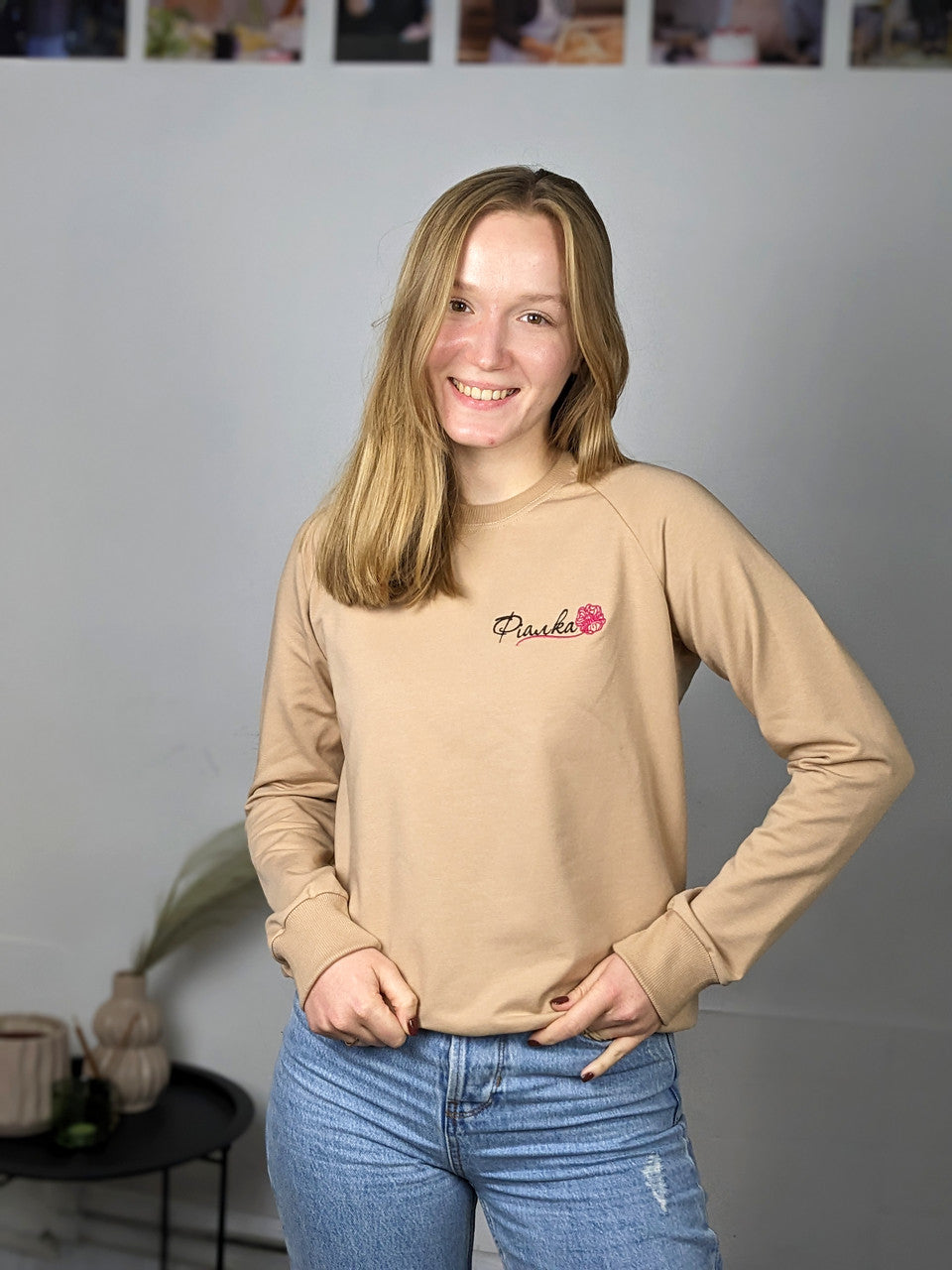 Slim Insulated Sweatshirt with Logo – Colored