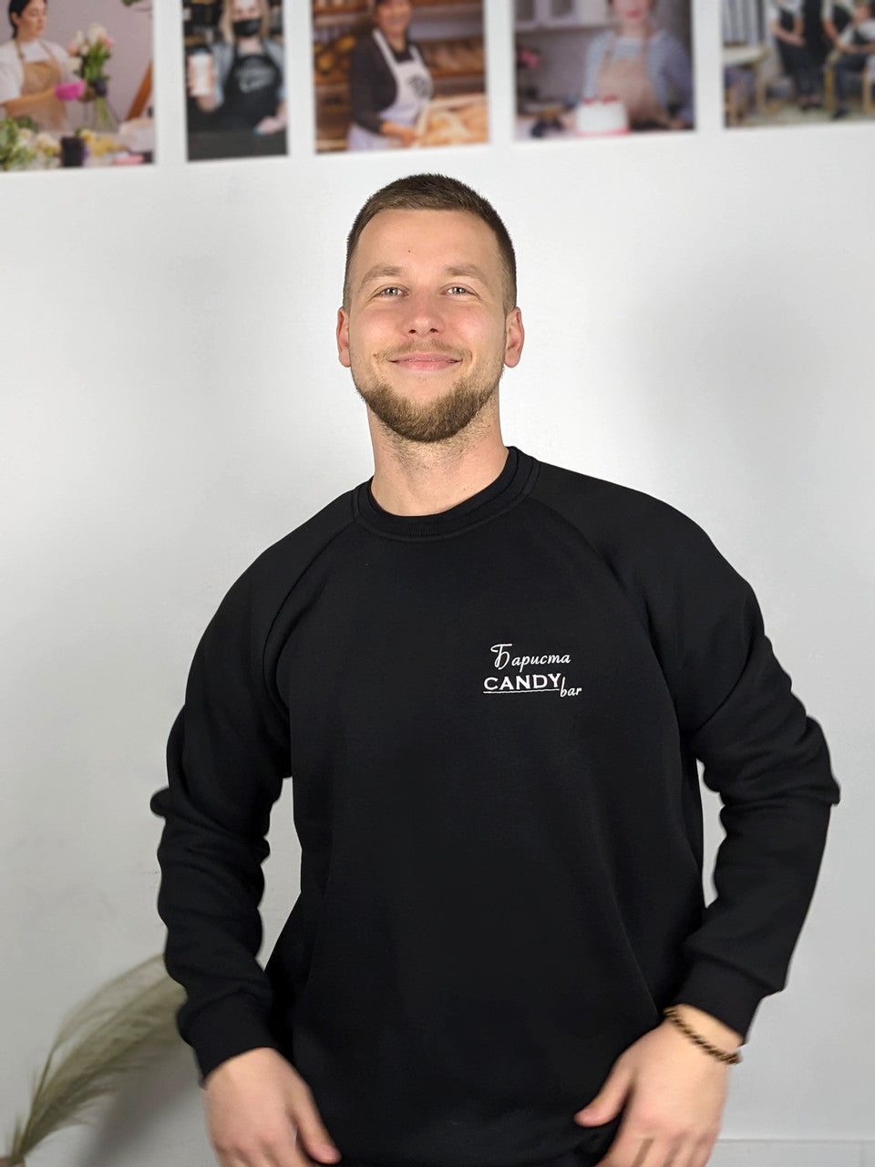 Warm Insulated Sweatshirt with Logo – Black/White