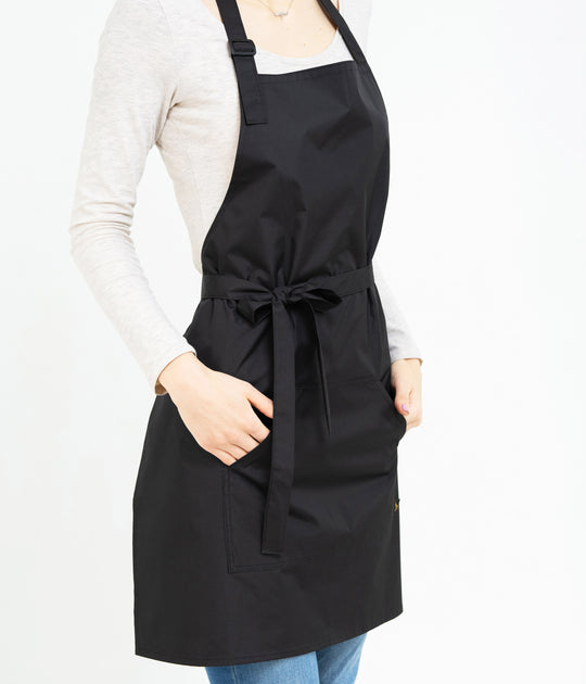 Solar Water-Repellent Apron – Short Black