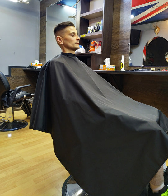 Hairdresser’s Cape – Black