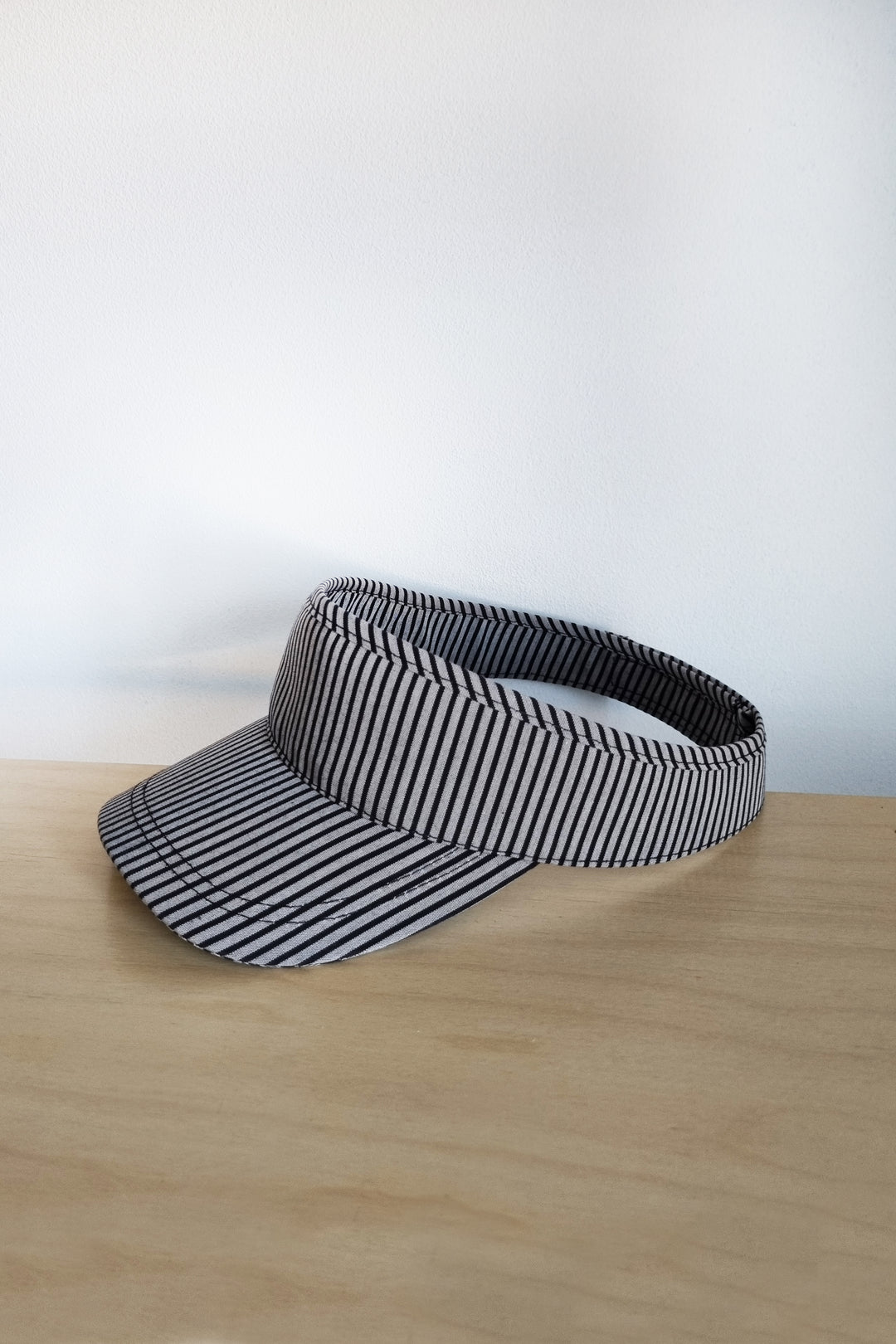 Visor Cap – Gray with a Black Stripe