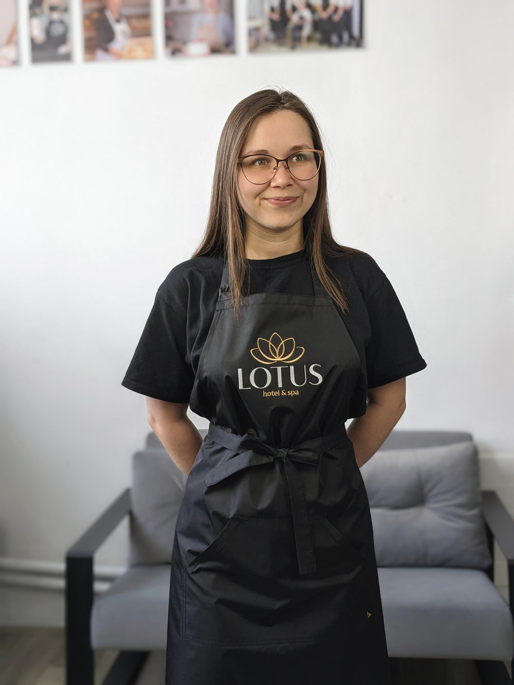 Custom Logo Water-Repellent Bib Apron Solar – Black