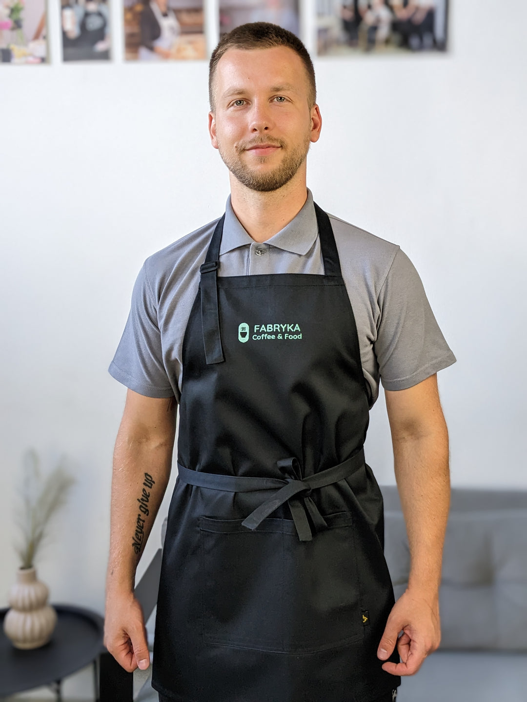 Apron Latte with branding 10" | Embroidery Black