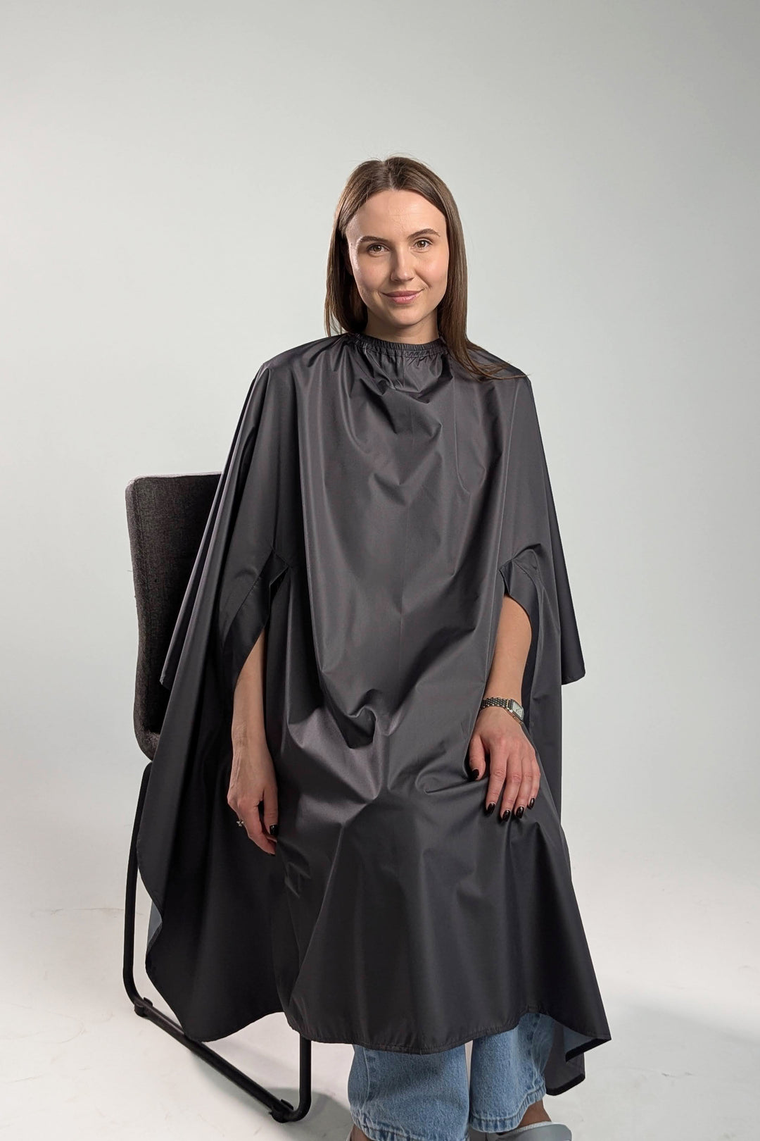 Hairdresser’s Cape with Hand Holes – Grey