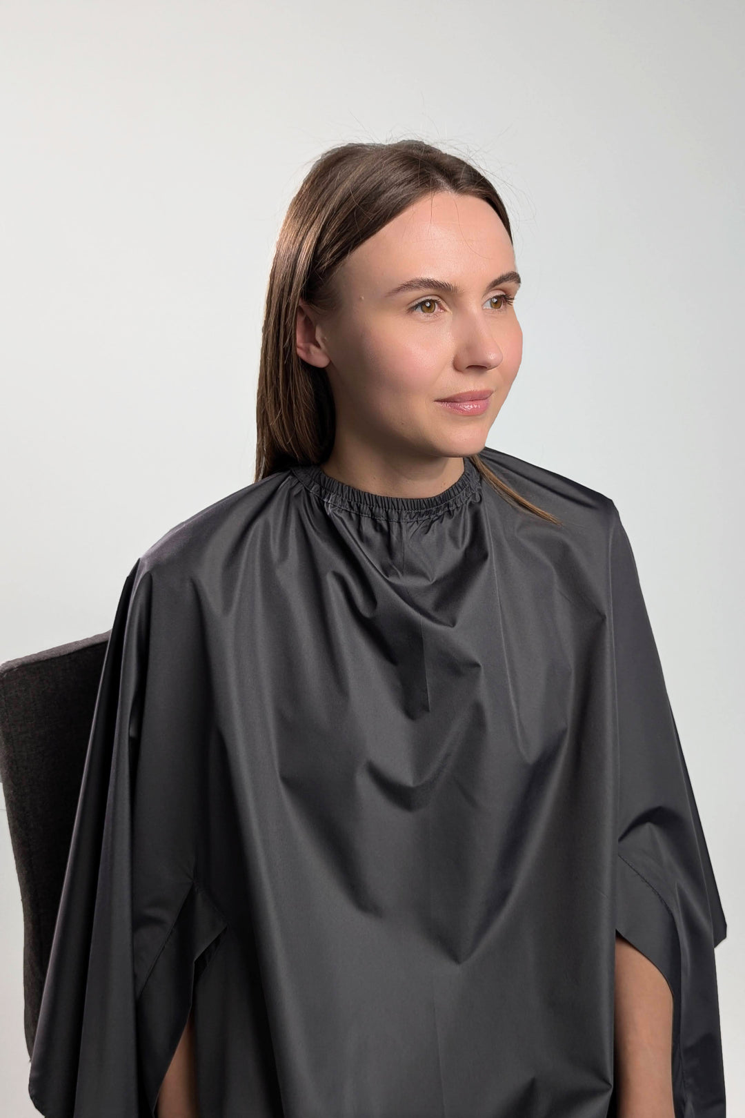 Hairdresser’s Cape with Hand Holes – Grey