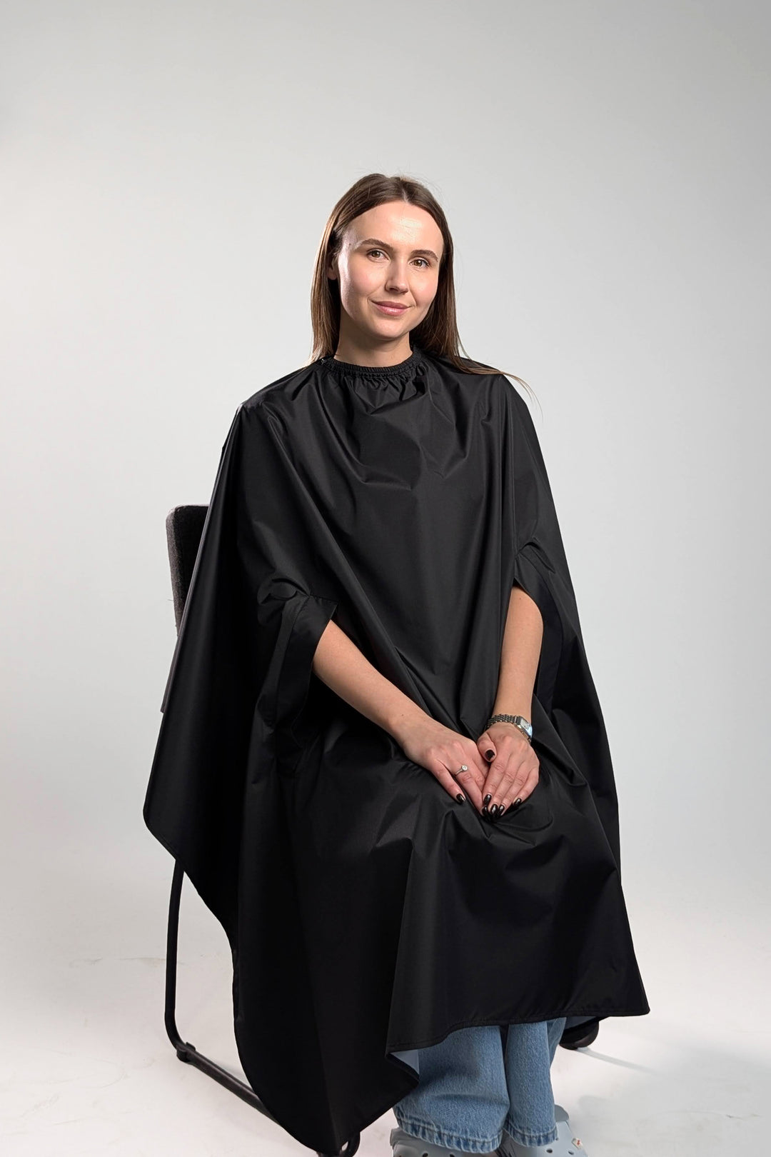 Hairdresser’s Cape with Hand Holes – Black