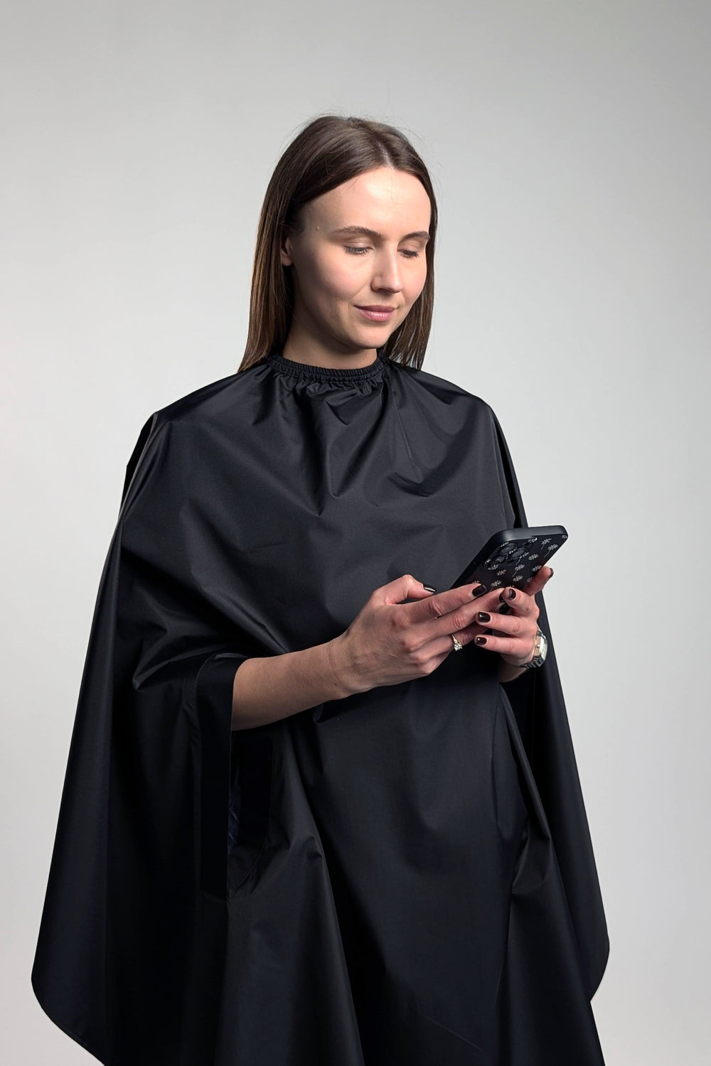 Hairdresser’s Cape with Hand Holes – Black