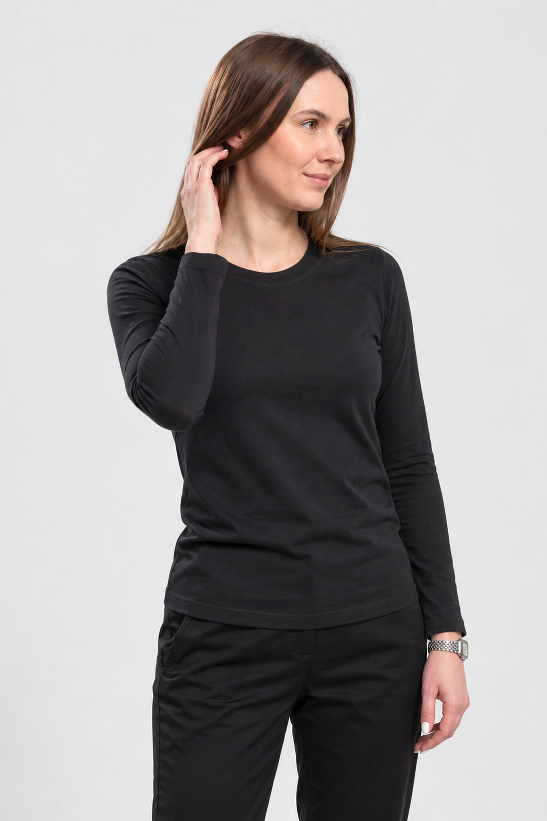 Women’s Slim-Fit Long-Sleeve T-Shirt – Black