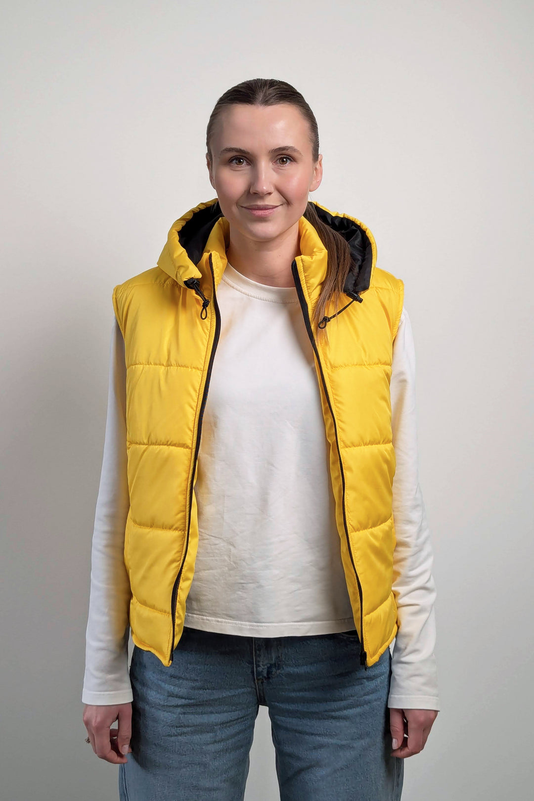 Puffer Hooded Women’s Vest – Yellow