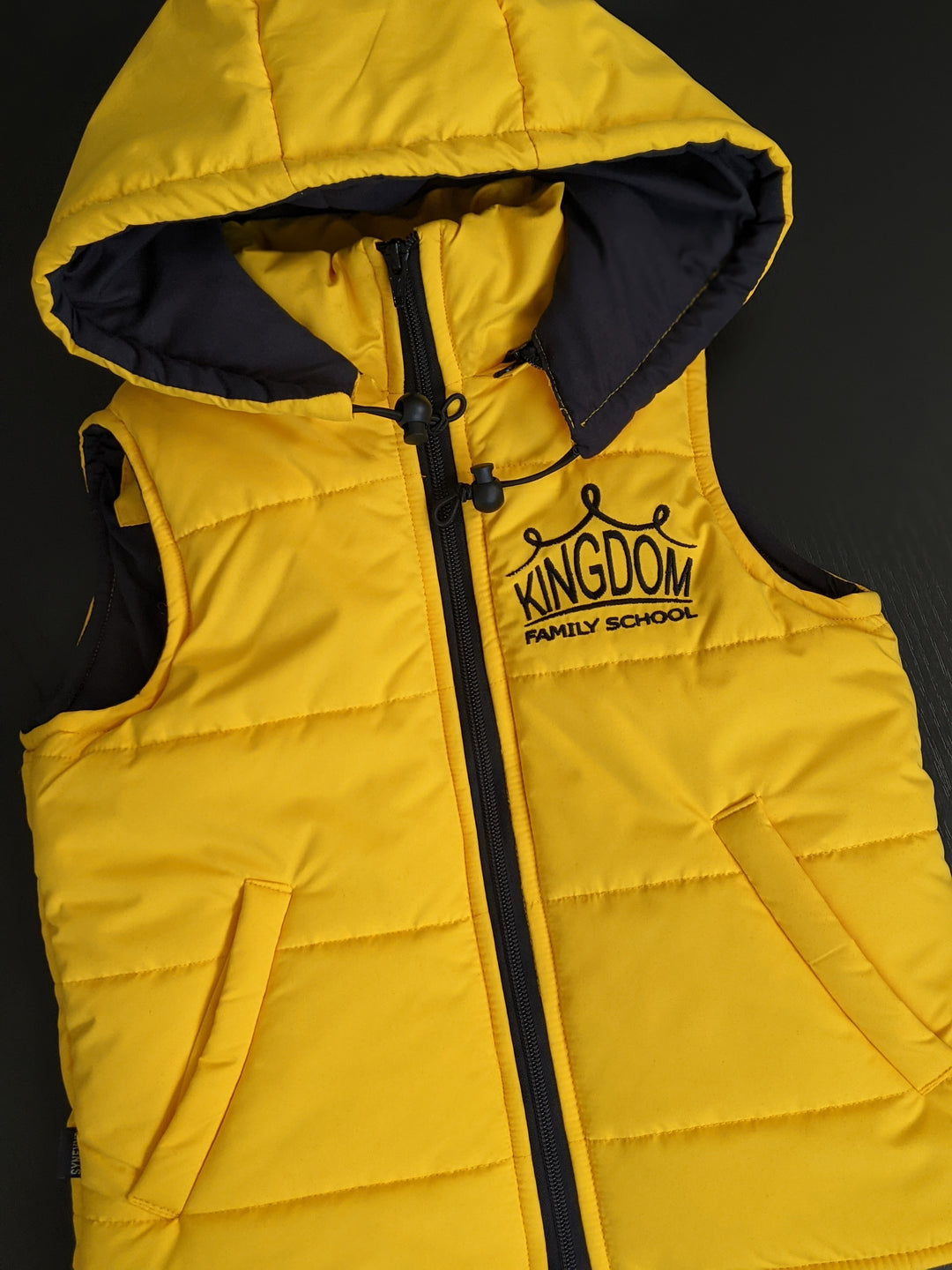 Rimo Puffer Vest with Logo – Yellow