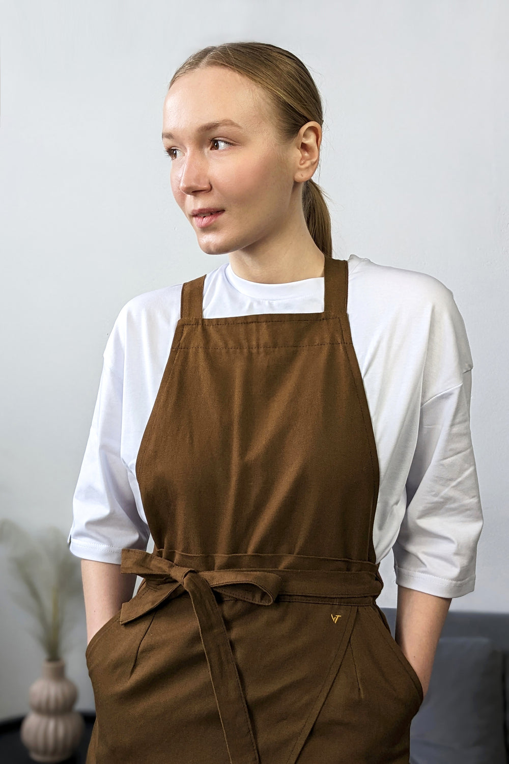 Cappuccino Apron – Canvas Brown