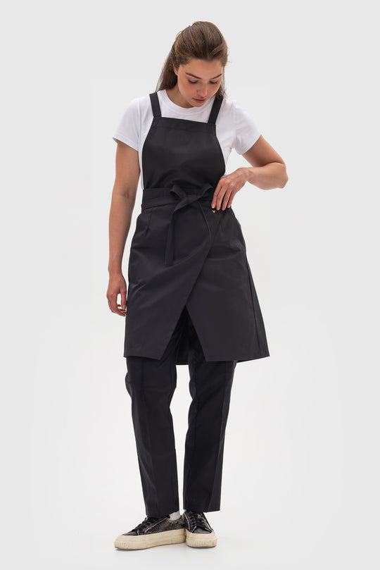 Cappuccino Apron – Classic Black