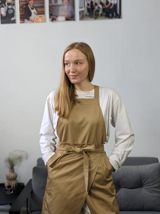 Cappuccino Apron – Classic Beige