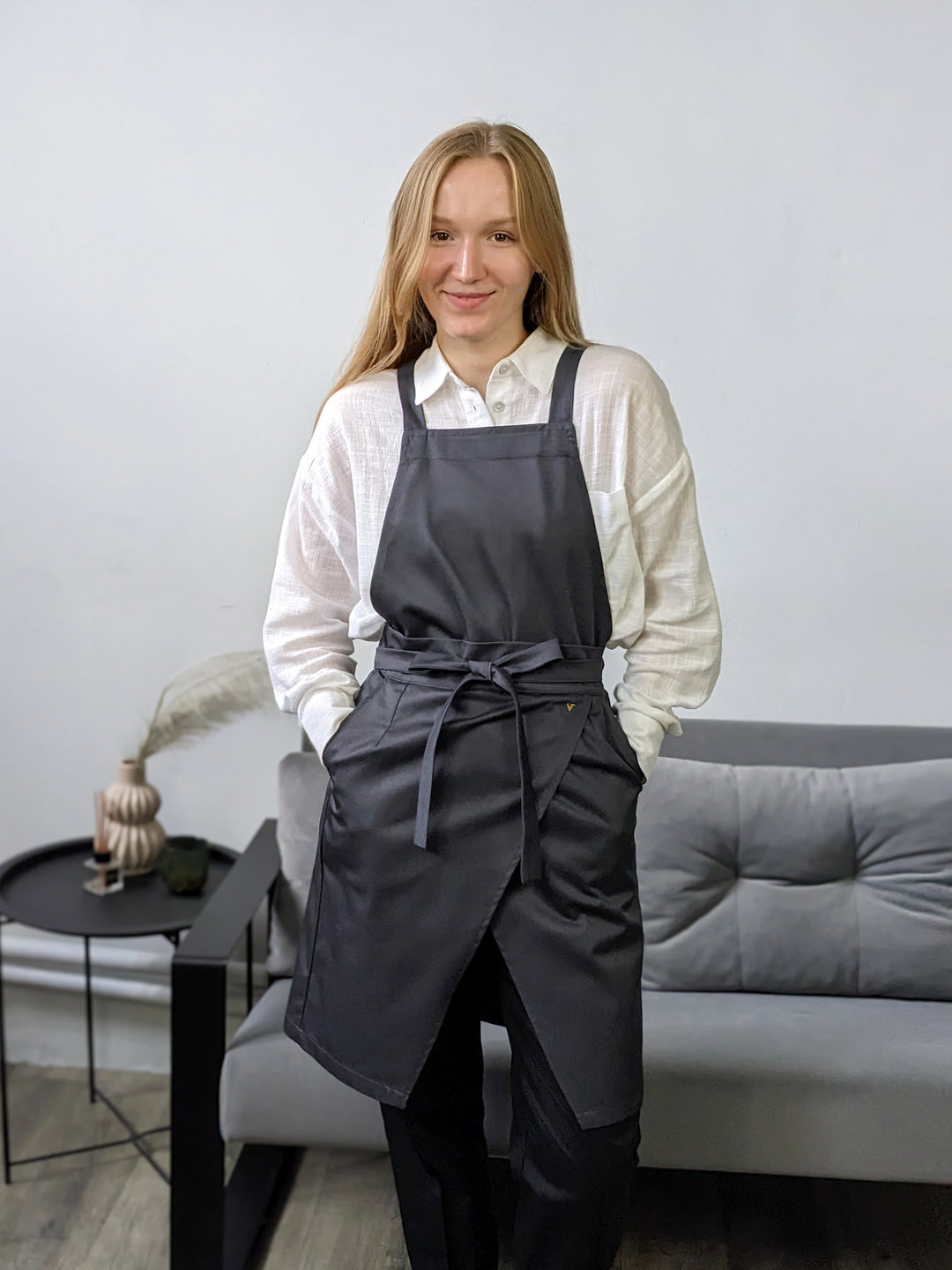 Cappuccino Apron – Classic Dark Grey