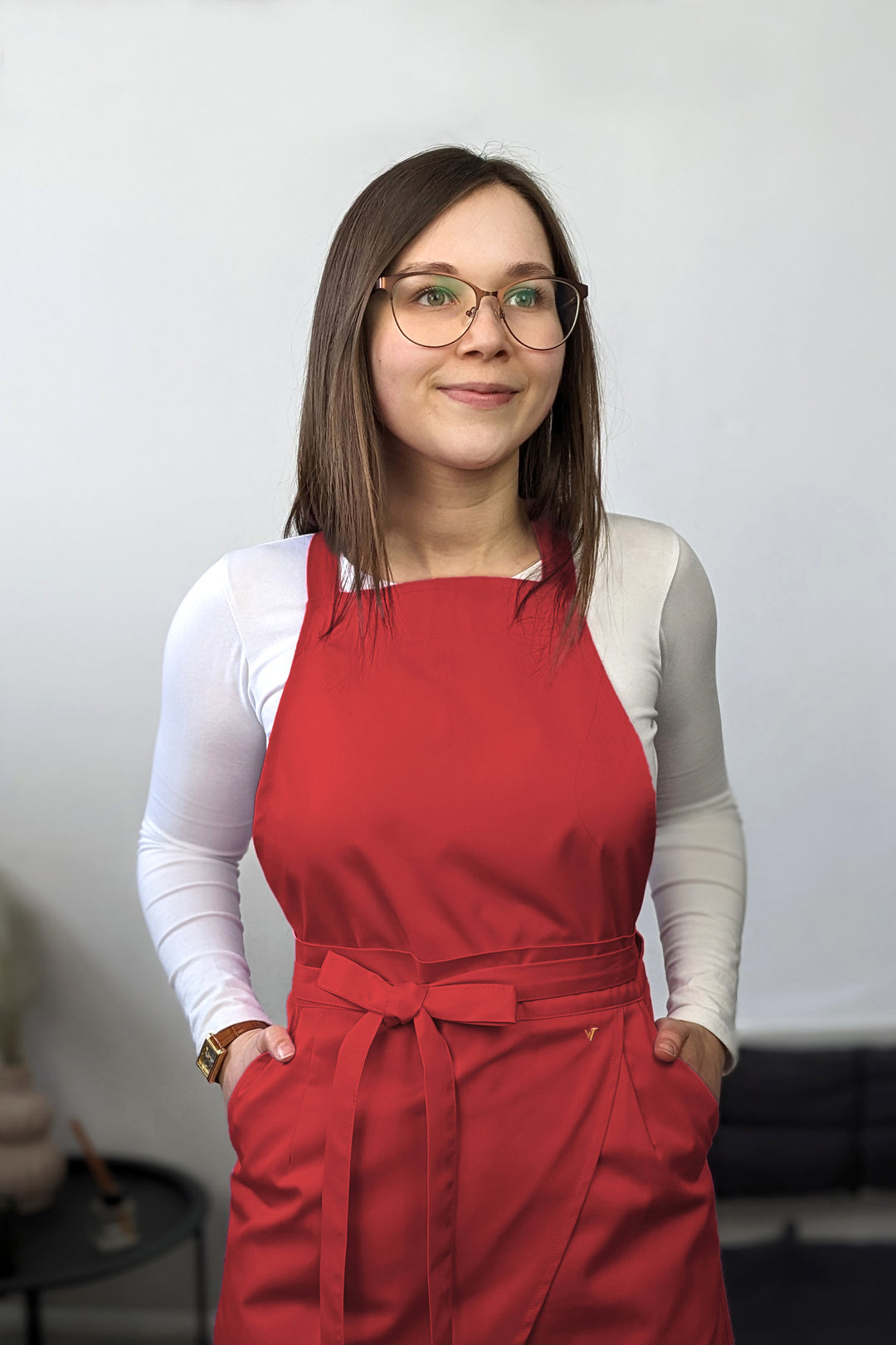 Cappuccino Apron – Classic Red