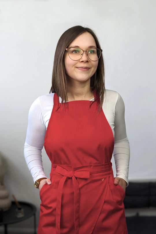 Cappuccino Apron – Classic Red