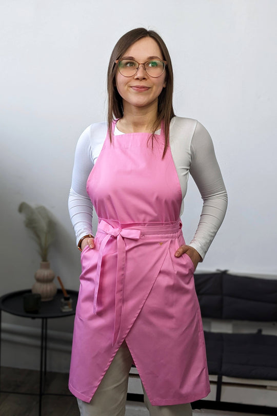 Cappuccino Apron – Classic Pink