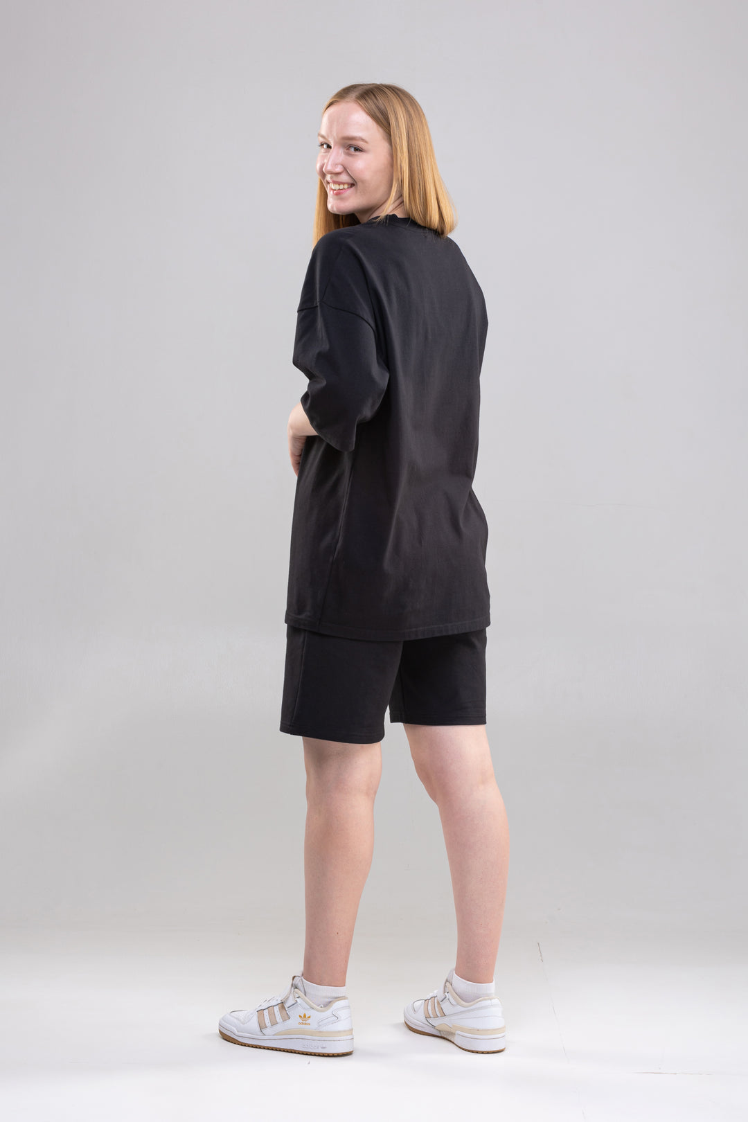 Vsetex Oversized T-shirt – Black