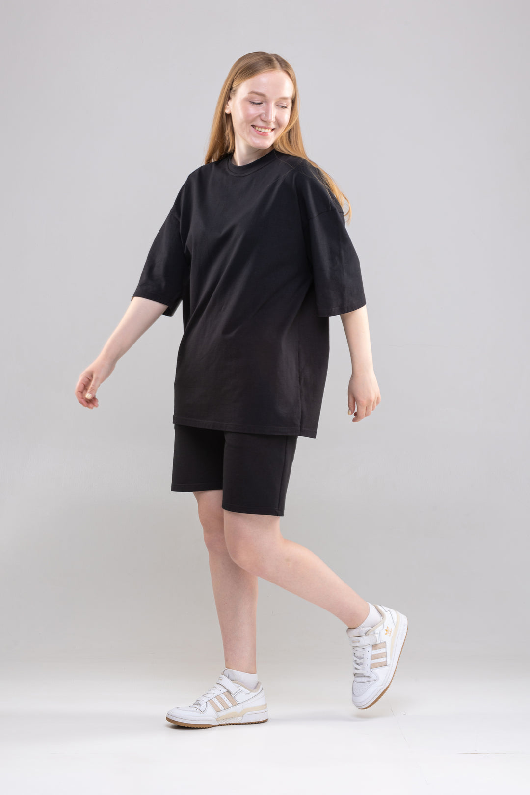 Vsetex Oversized T-shirt – Black