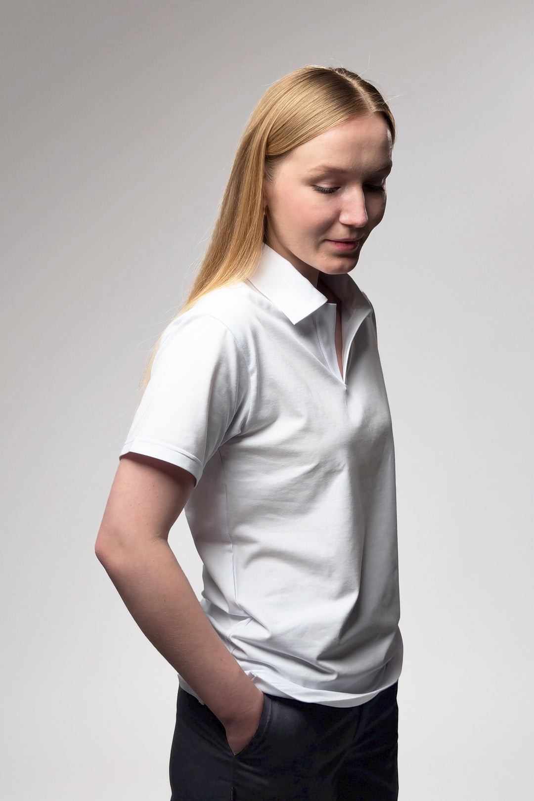 Button-free Polo Shirt – White