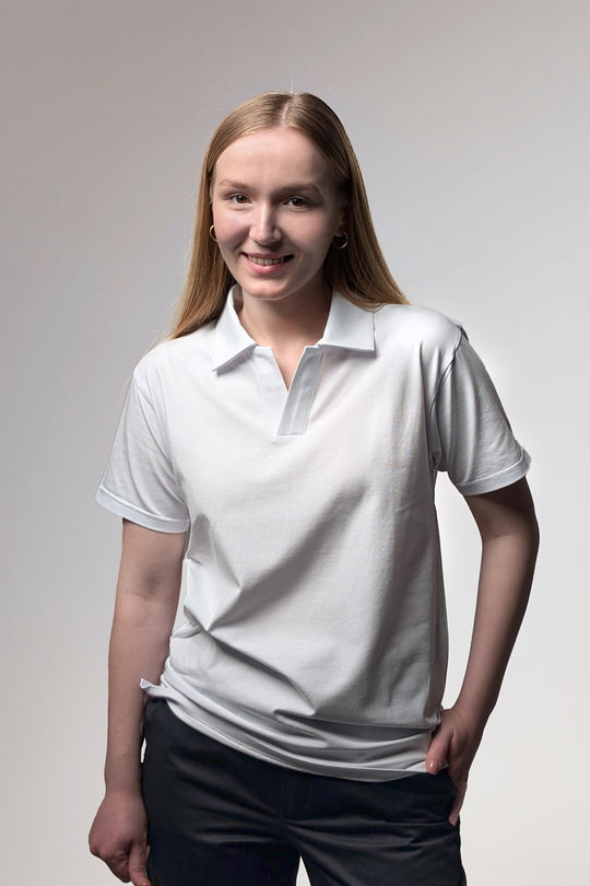 Button-free Polo Shirt – White