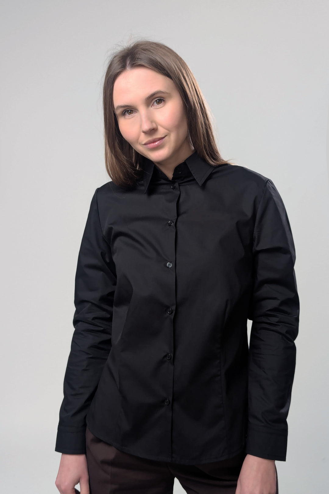 Women’s Classic Button-Up Shirt Leo – Black